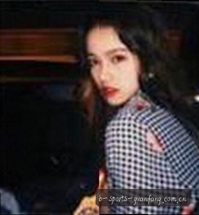 周敏